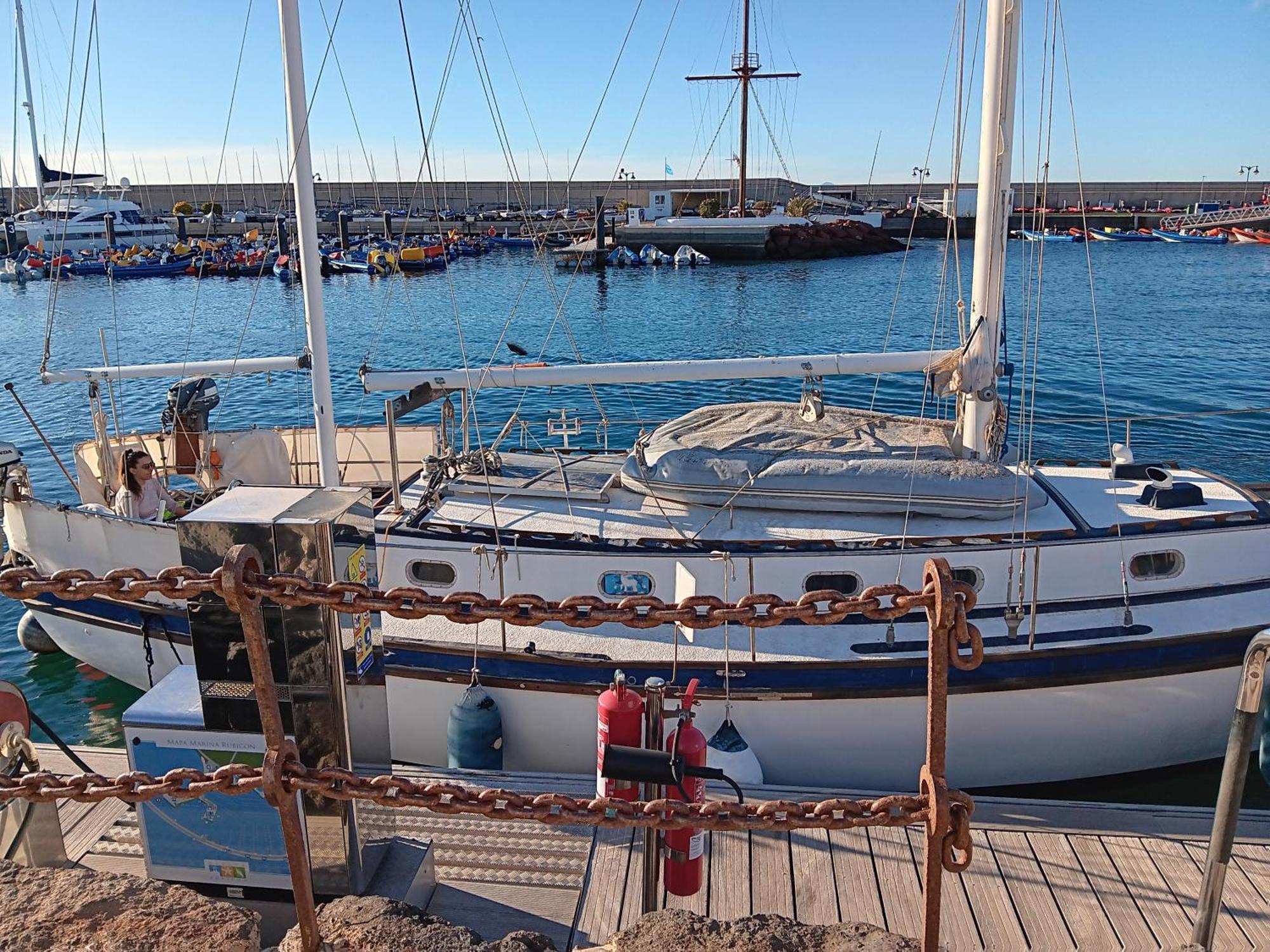 Marina Oasis, Your Boatel Пуэрто-Калеро Экстерьер фото